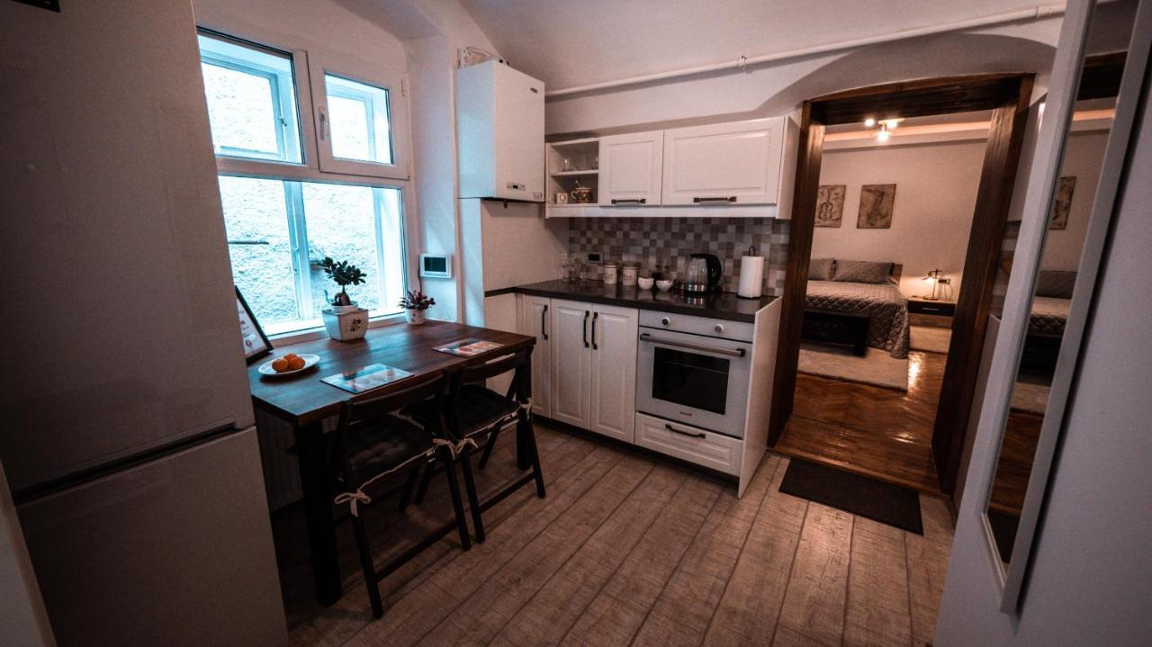 La Garcon Appartement Braşov Buitenkant foto