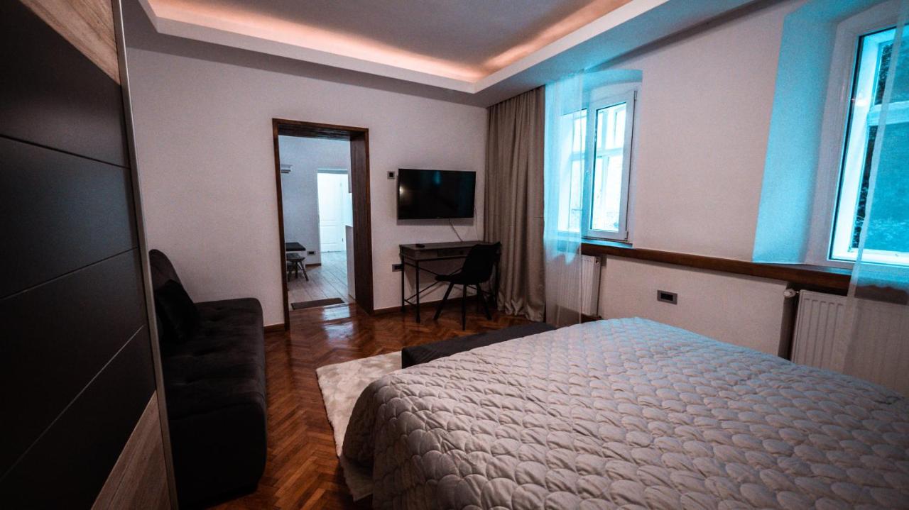 La Garcon Appartement Braşov Buitenkant foto